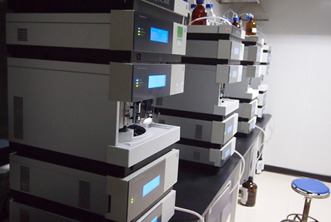 深圳制藥公司研發(fā)中心實(shí)驗(yàn)室設(shè)計(jì)施工案例