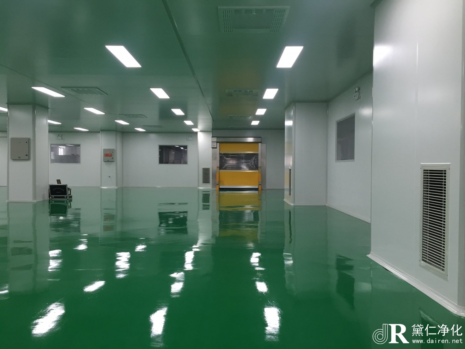 預防無塵車間出現(xiàn)外墻滲漏的方法