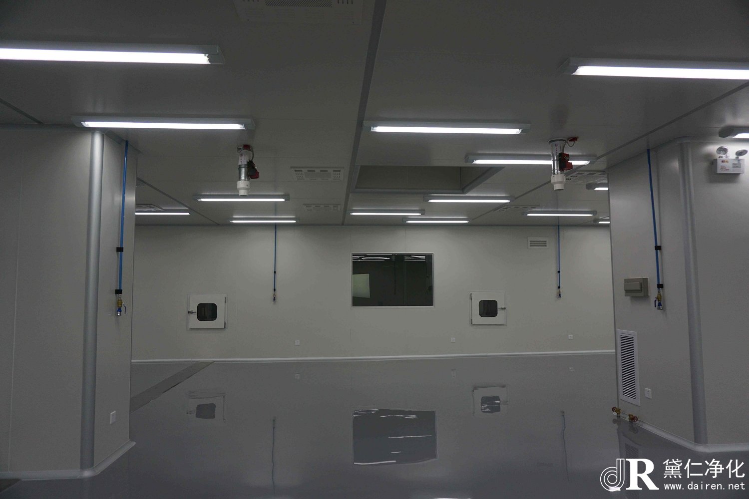 潔凈廠房設(shè)備電線管道如何布局？