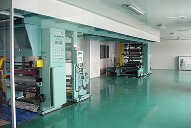 凈化車間的地面使用什么材料鋪設(shè)呢？